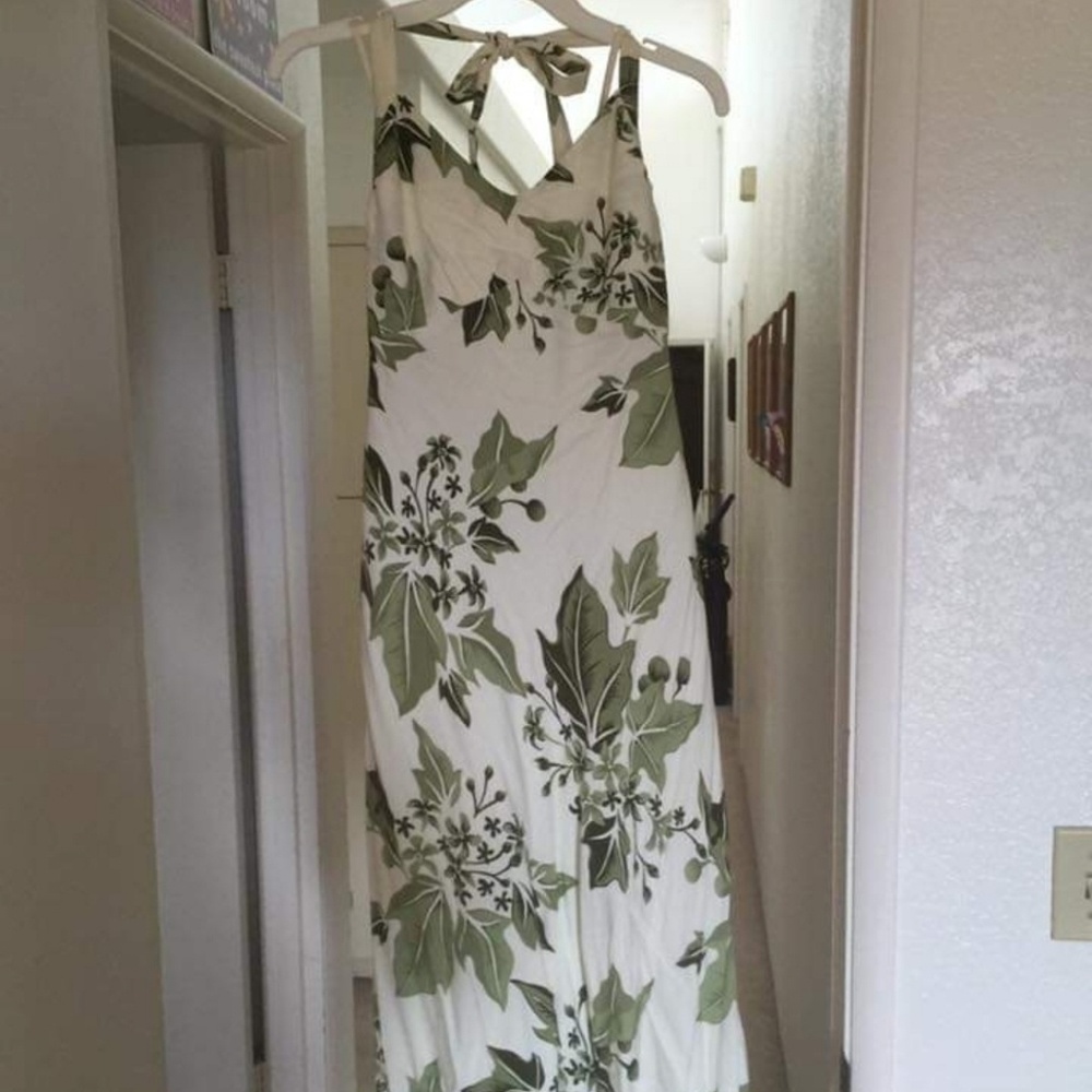 Hawaiian Print Dress